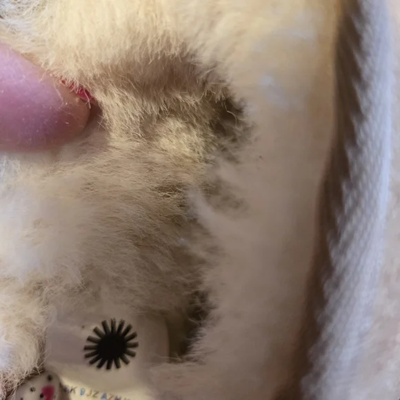 UGG Womens Classic Ultra Mini Boots - Picture 8 of 11